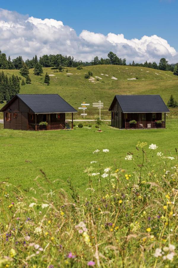 L Etincelle Du Manon Villa Lajoux Exteriör bild