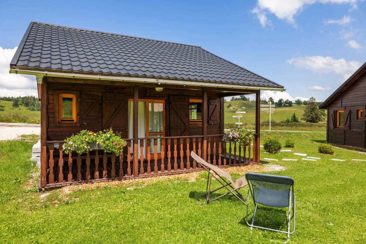 L Etincelle Du Manon Villa Lajoux Exteriör bild