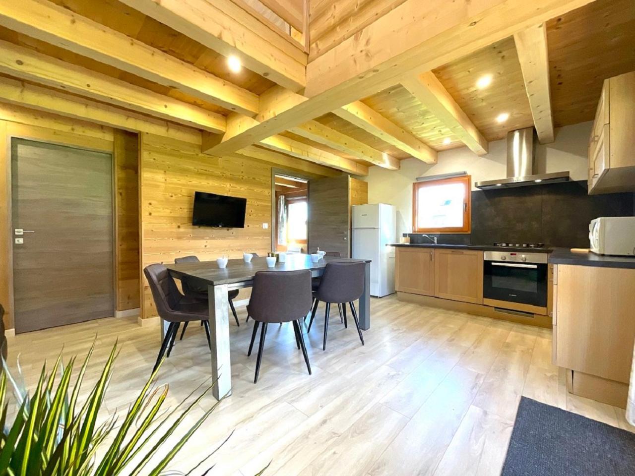 L Etincelle Du Manon Villa Lajoux Exteriör bild